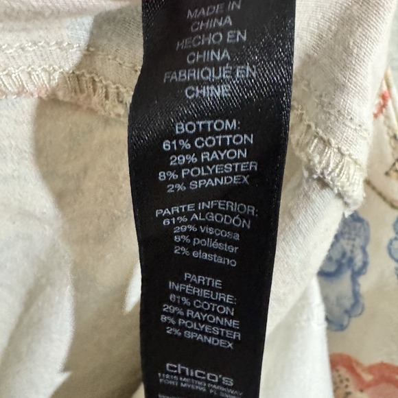 Chico's Jeans‎ So Slimming Girlfriend Slim Fit Ankle Womens .5R Floral Print - Picture 5 of 5